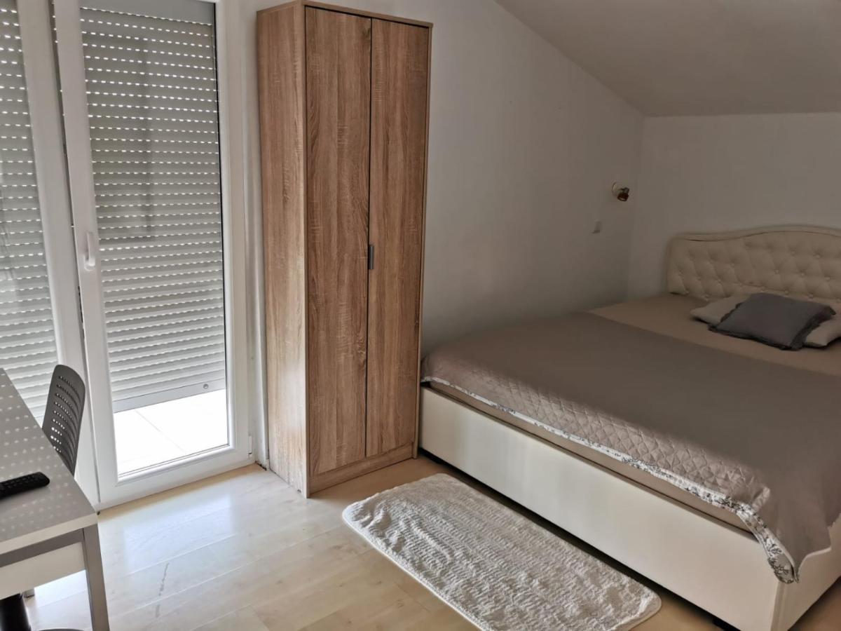Apartman Blaslov Задар Экстерьер фото